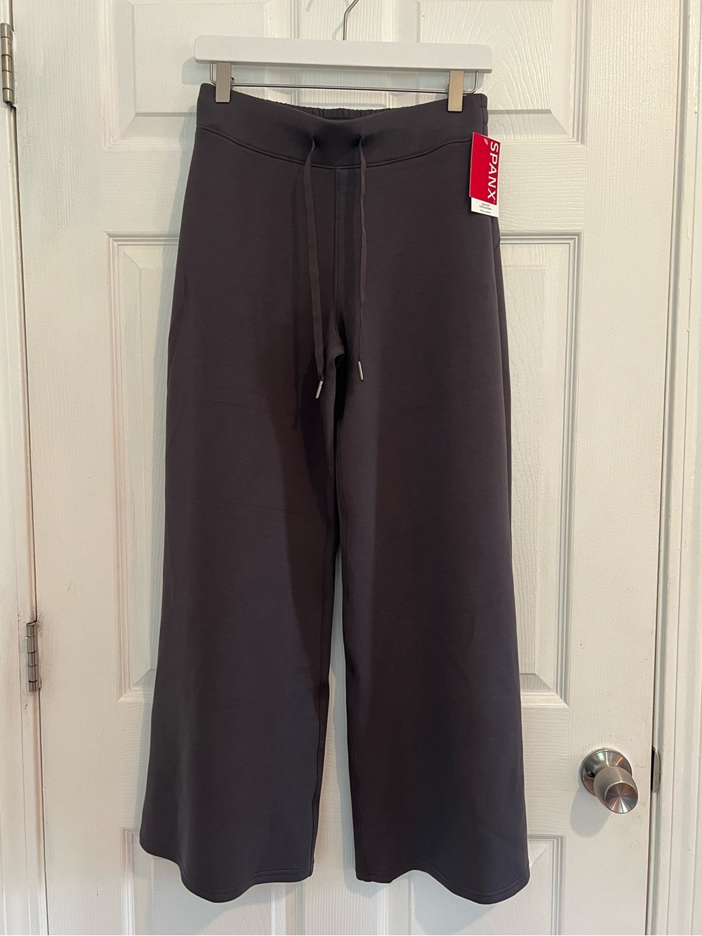 NWT SPANX AirEssentials Wide Leg Pant Medium Petite in Storm